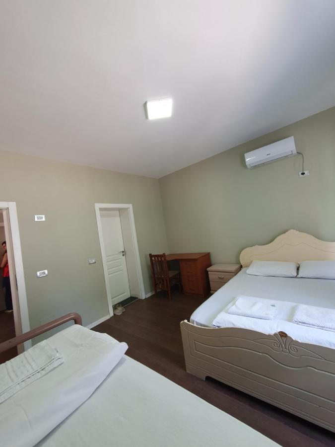 Klerichi Hotel Tirana Pokój zdjęcie